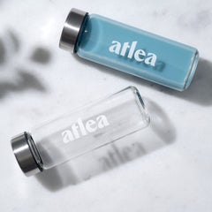 Glasflasche mit Shakerball